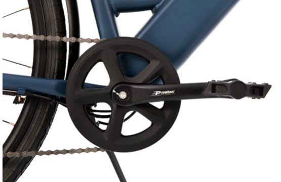 0 JOYKIE HILAND _EU warehouse 1 2